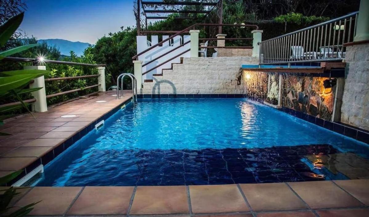 Cretan Castle Villas Chrissi Akti Chania Exterior foto